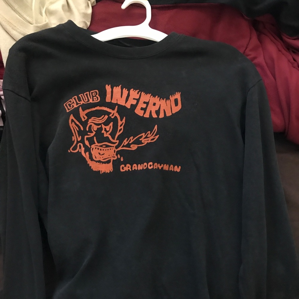 Brandy Melville sweatshirt